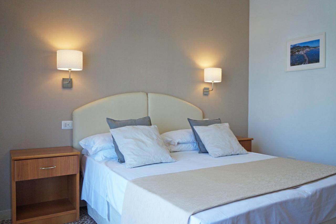 سانتّانييلّو Villa Susy Relais المظهر الخارجي الصورة
